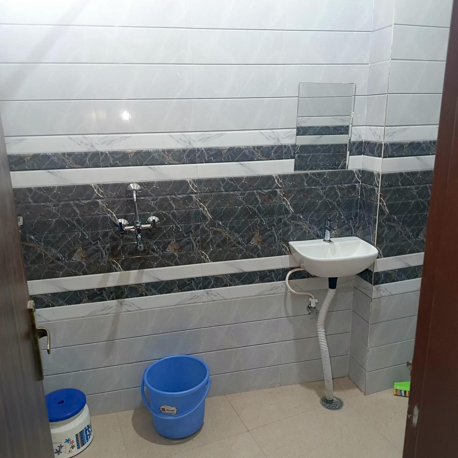 Shri Girraj Residency Hotell Mathura Exteriör bild